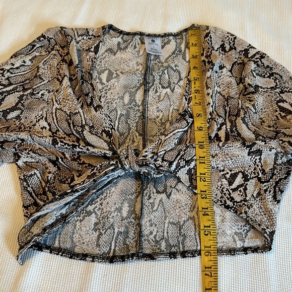 Shade & Shore Animal Print Cover up Set Size Small - Picture 9 of 16